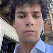 Diplomato al liceo linguistico impartisce lezioni di ripasso in inglese