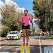 Maestra de apoyo para niños y jóvenes de forma online