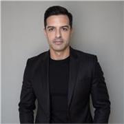 Profesor de derecho para todas las edades y niveles. 