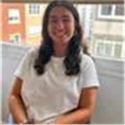 Graduada en Biotecnología, apasionada de las matemáticas y las ciencias. Tengo experiencia enseñando diversas materias de ESO.