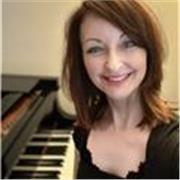 I’m an experienced and engaging piano teacher based in Norfolk, offering personalised lessons for children, teens and adults. 