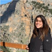 Laureata in infermieristica e vulnologia. Si offre sostegno nella preparazione ai test di ingresso e nel percorso universitario