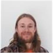 I am a native speaker, and with some Italian myself can help you improve your English and answer whatever questions you may have. 