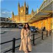 I give private lessons tailored to the students needs