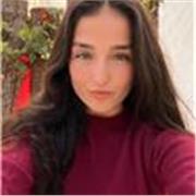 Soy una estudiante de la carrera de biología, la cual ha estudiado el bachillerato científico. Me gustan muchos los niños