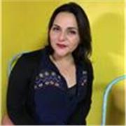 Profesora básica con más de 16 años de experiencia enseñando a niños, adolescentes y jóvenes en diversas ramas de la educación