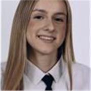 Ofrezco refuerzo para primaria. He dado clases particulares y en colegio, y he hecho prácticas en un campamento con niños.