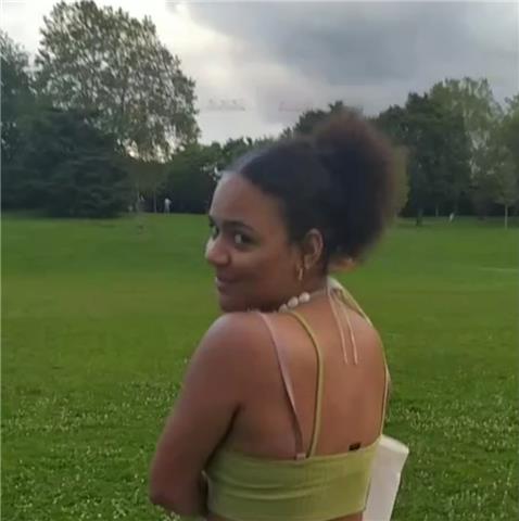 Julia Lakoussan