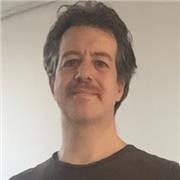 Insegnante corso base fotografia teoria e pratica