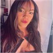 Professora de Inglês particular e também, atuo em escola a cinco anos