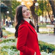 I am an experienced and fun teacher. I make my lessons interesting, and I make learning English simple.