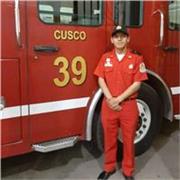 Profesor de biología imparte clases para todas las edades con un método interactivo y participativo