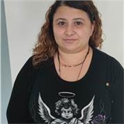 Filóloga hispánica enseña español