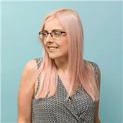 A bubbly and bright personality where questions are encouraged in lessons to achieve your language learning goals.