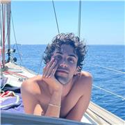 Se hai bisogno di aiuto per i tuoi compiti, non esitare a contattarmi!