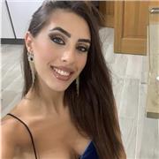 Laureanda in Lingue: Spagnolo (prima lingua) e Inglese