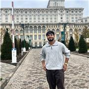 I'm a patient , diligent and kind individual , my lessons are aimed at GCSE students .