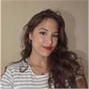 Profesora de inglés que ofrece clases particulares para niños y adultos en Cartagena.