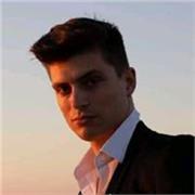 Offro lezioni private di italiano, grammatica e scrittura creativa, rivolte a bambini e ragazzi di scuola elementare e media.