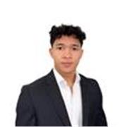 year 2 student at the lse, patient and primarily aim at gcse students 