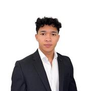 year 2 student at the lse, patient and primarily aim at gcse students