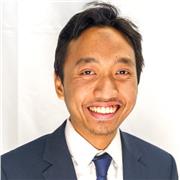 Physiktutor, der Kinder aller Altersgruppen unterrichtet. Ich wohne in Berlin.