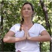 Yoga for practitioners and Yoga teachers in training. Theory and Practice