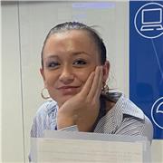 Étudiante en management international je suis partir vivre 6 mois au Mexique , je maîtrise parfaitement l espagnol ainsi que l’anglais