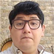 Soy doctor en IA, me gusta investigar y enseñar lo que voy trabajando. Me gustaria dar clases a universitarios.