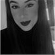 Experta bilingüe: clases dinámicas para alumnos con ambición.