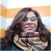 Sono una studentessa e mi offro come aiuto compiti e tata