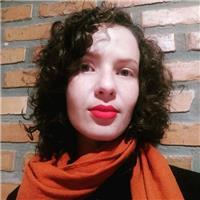 Professora de gestão e negócios de nível supererior