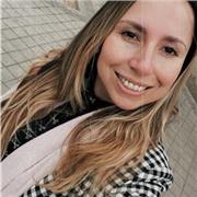 Profesora de matemáticas para estudiantes de primaria, Eso, Bachillerato y universitarios