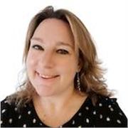 Are you looking to start learning English? I can help you with this and currently offer lessons online.