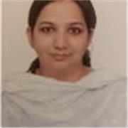 Teaches to primary students of young ages