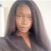 Professeur particulier qui donne des enseignements aux élèves du lycée