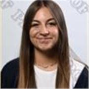 Étudiante en BTS Commerce International qui souhaite partager sa passion pour les langues !  