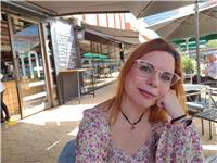 Maestra de pedagogía terapéutica imparte clases a todo tipo de niños/as