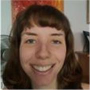 Responsable, puntual y eficiente. Con ganas de enseñar y a finales de 3er año de carrera en el grado de Estudios Ingleses. 