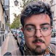 Profesor de matemáticas con experiencia en resolución de problemas complejos y consultor estratégico