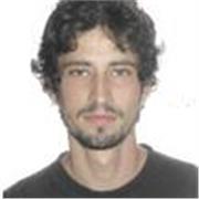 Siempre he sido un friki de las matemáticas y prefiero dar clases desde preescolar a  primero de carrera.