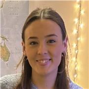 Primary school tutor providing support for children aged 4-11