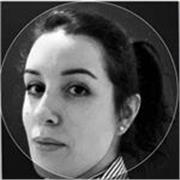 Consulente a Milano, con lunga e approfondita esperienza con Excel nell'uso professionale, offre lezioni frontali personalizzate. 