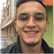 Entrenador personalizado ofrece clases de entrenamiento para mejorar condiciones físicas, tales como bajar, subir o mantener el peso, también rehabilitación de lesiones.
Además he brindado clases de fútbol en un club deportivo llamado city sport club, lle