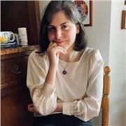Studentessa di Italianistica laureata in Lettere classiche impartisce lezioni di italiano e latino
