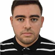 Ma langue maternelle est l'arabe. Je peux donner des cours ou aider les élèves à faire leurs devoirs