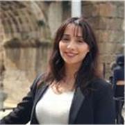 An experienced English tutor offers personalized lessons to learners of all ages, helping them to improve their language