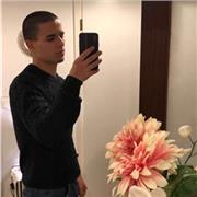 Sport/ Kraft,Ausdauer,Technik,Form,Disziplin bin seit 2 Jahren sportler