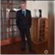 Ingeniero Agronomo enseña quimica y biologia