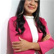 Profesor de ciencias ambientales imparte clases a niños de todas las edades